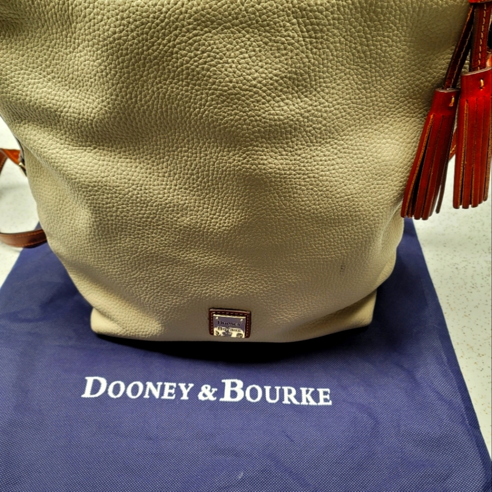 Large shoulder bag